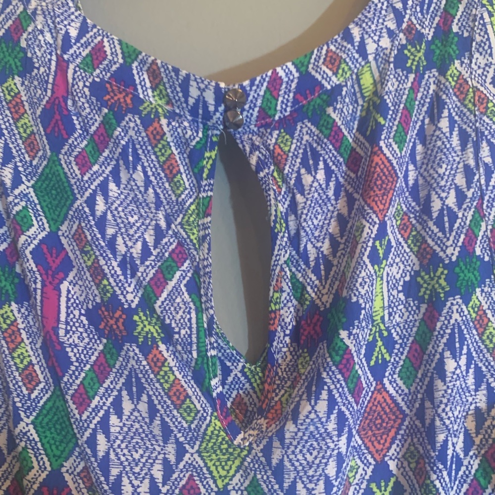 Patterned Shirt - image 4